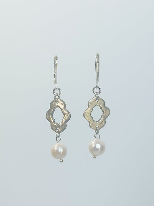 Moroccan inspired pearl earrings