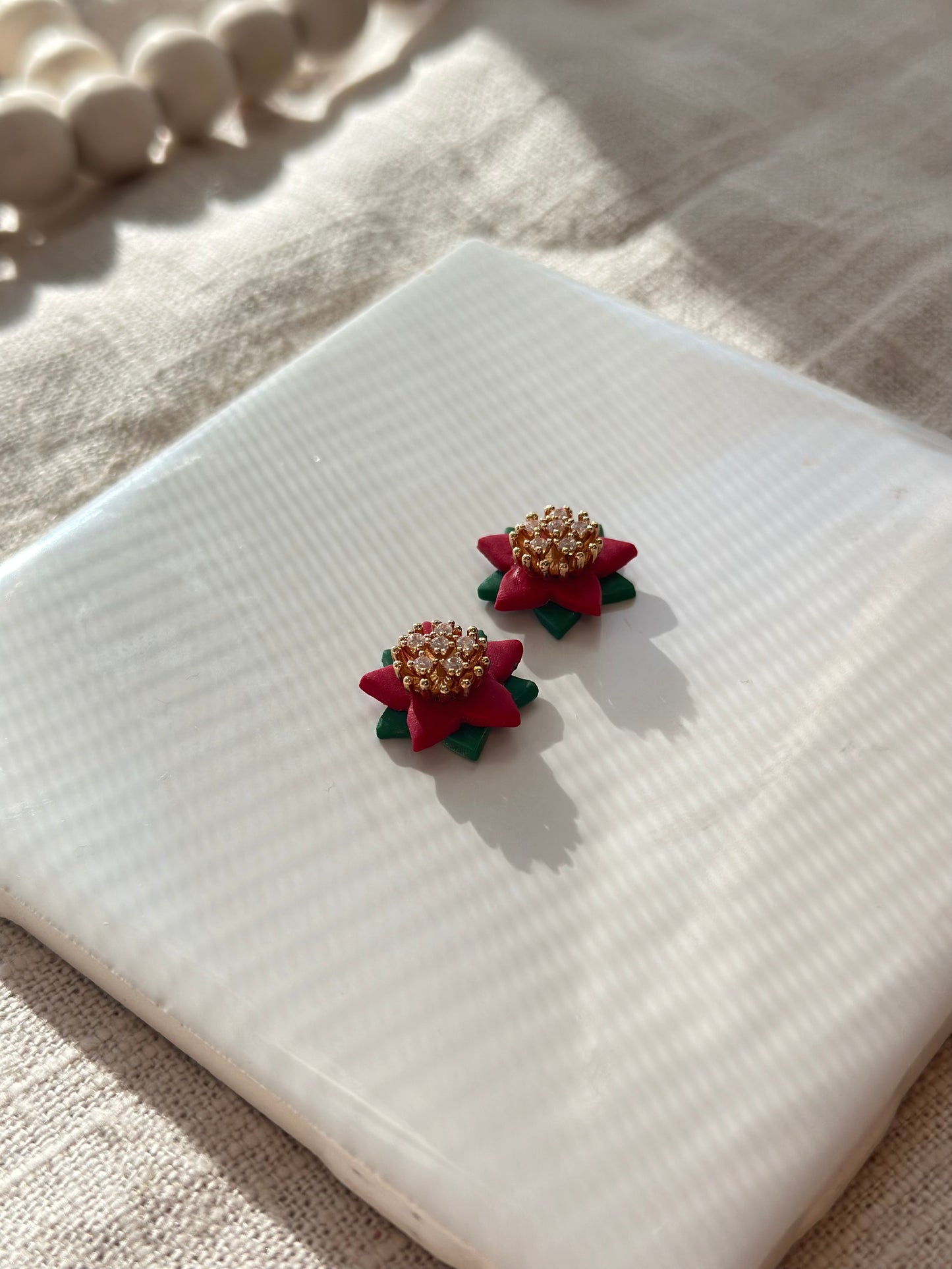 POINSETTIA STUDS