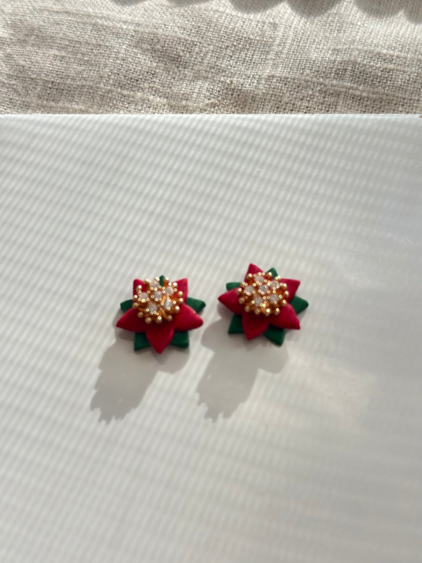 POINSETTIA STUDS