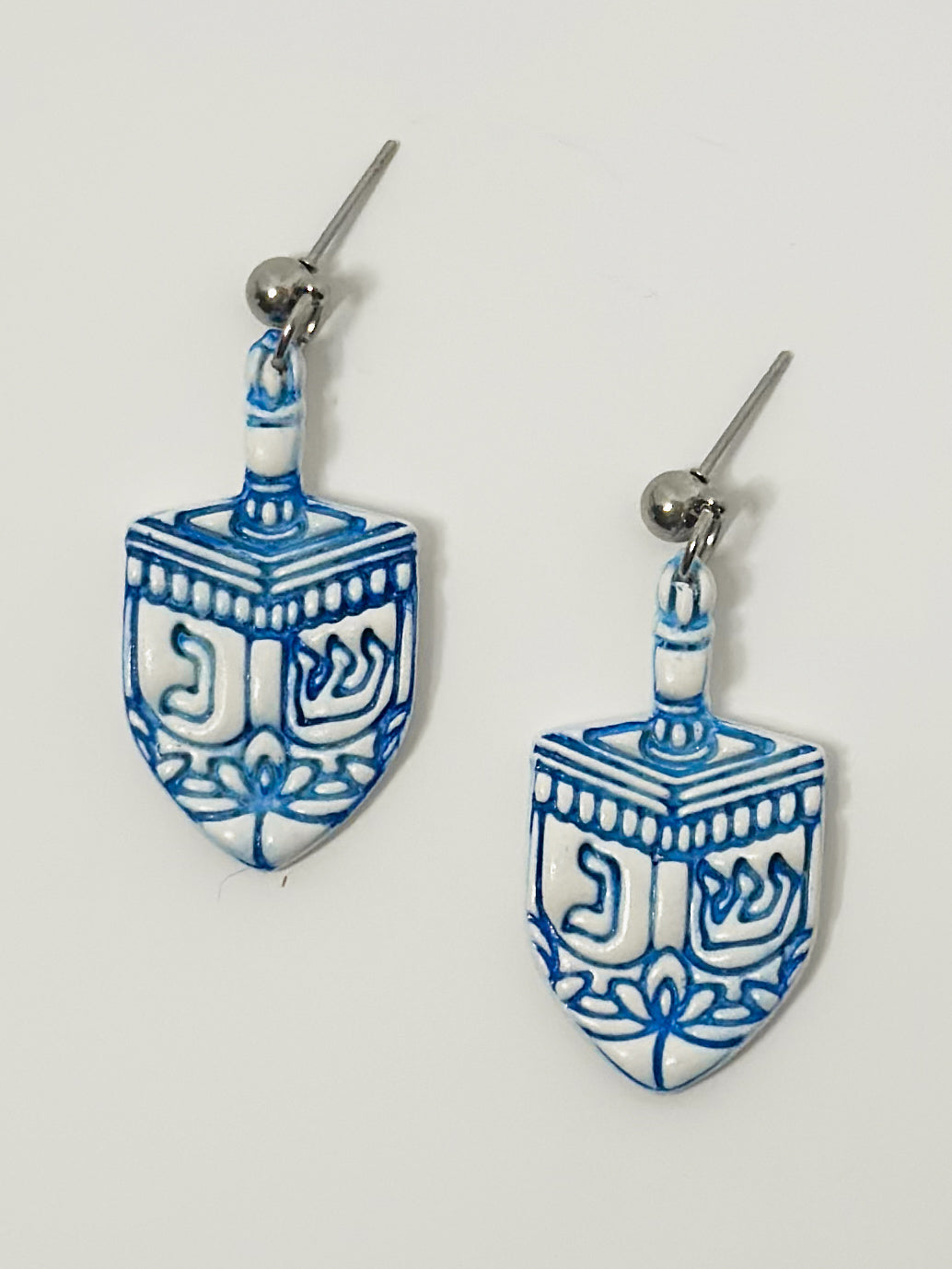 HOLIDAY: DREIDEL EARRINGS