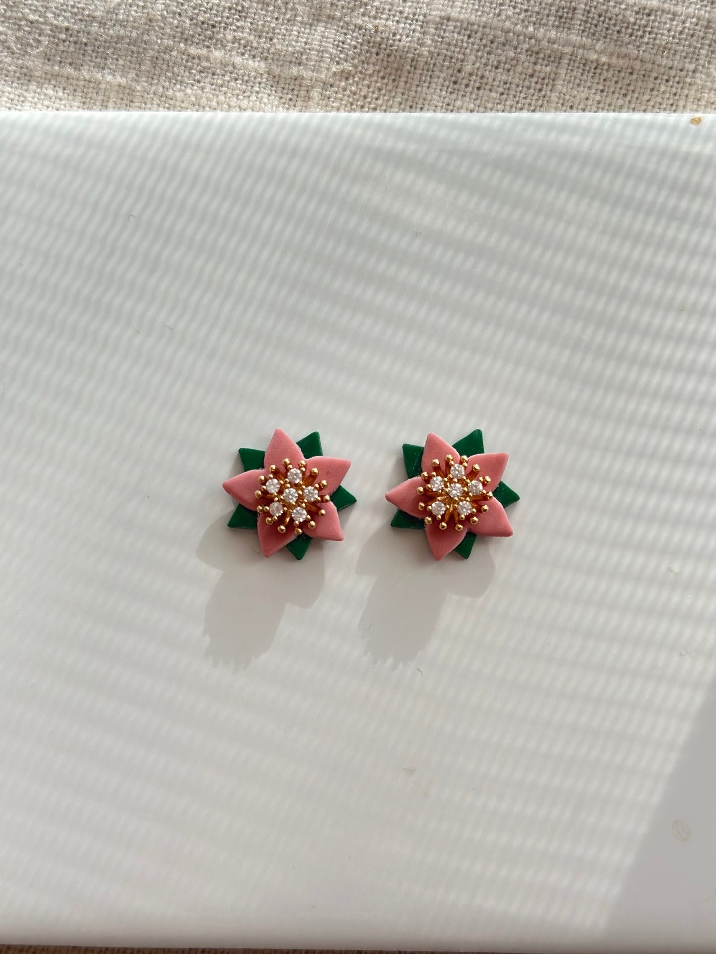 POINSETTIA STUDS